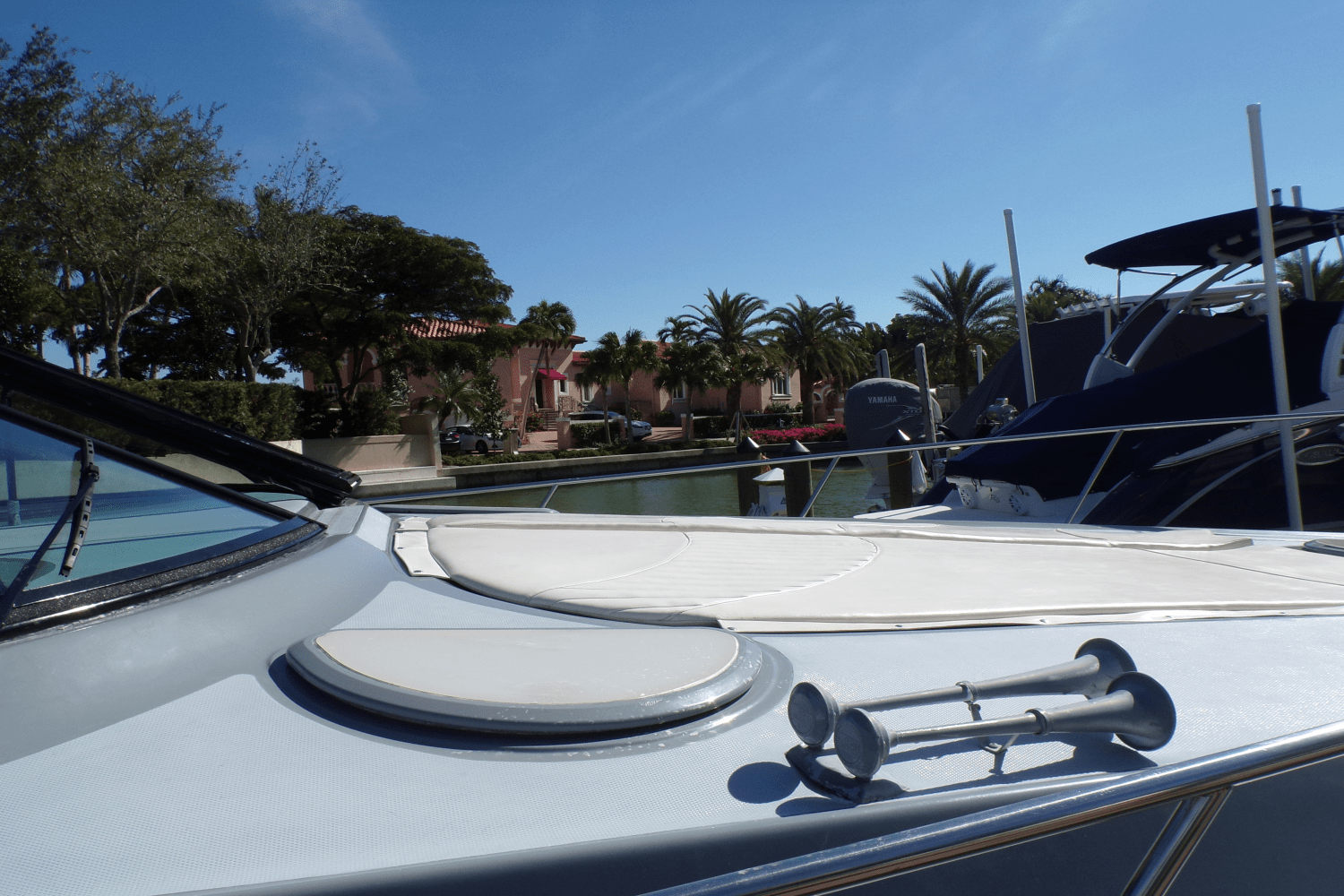 2005 Cruisers Yachts 370 EXPRESS 37.0 feet, Naples, FL #47