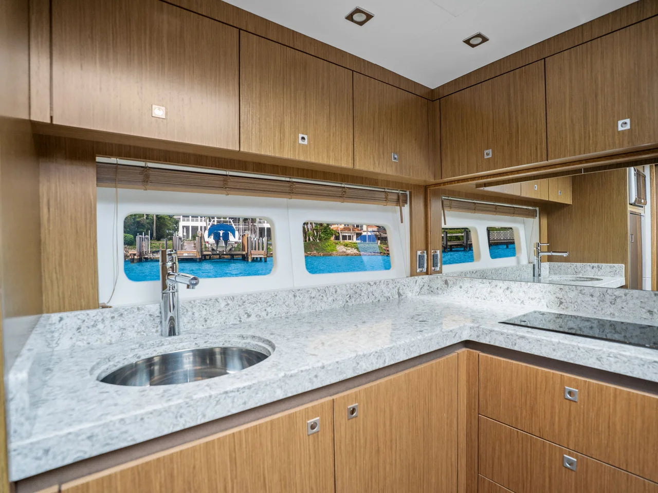 2017 Sea Ray SUNDANCER 510 51.0 feet, Naples, Florida #31