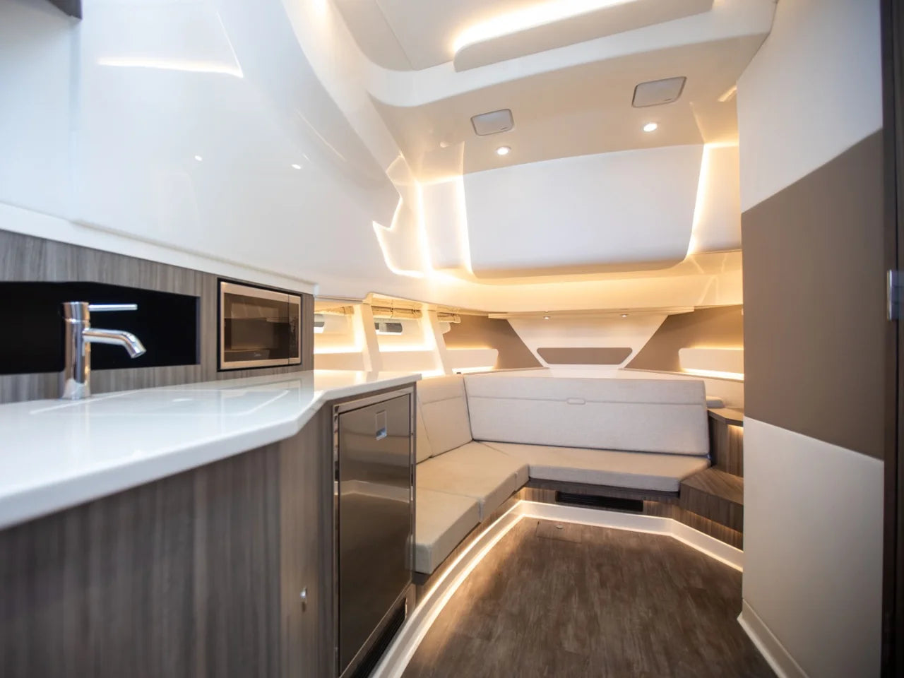 2026 Sea Ray Sundancer 370 Outboard 37.0 feet, Brick Township, New Jersey #52