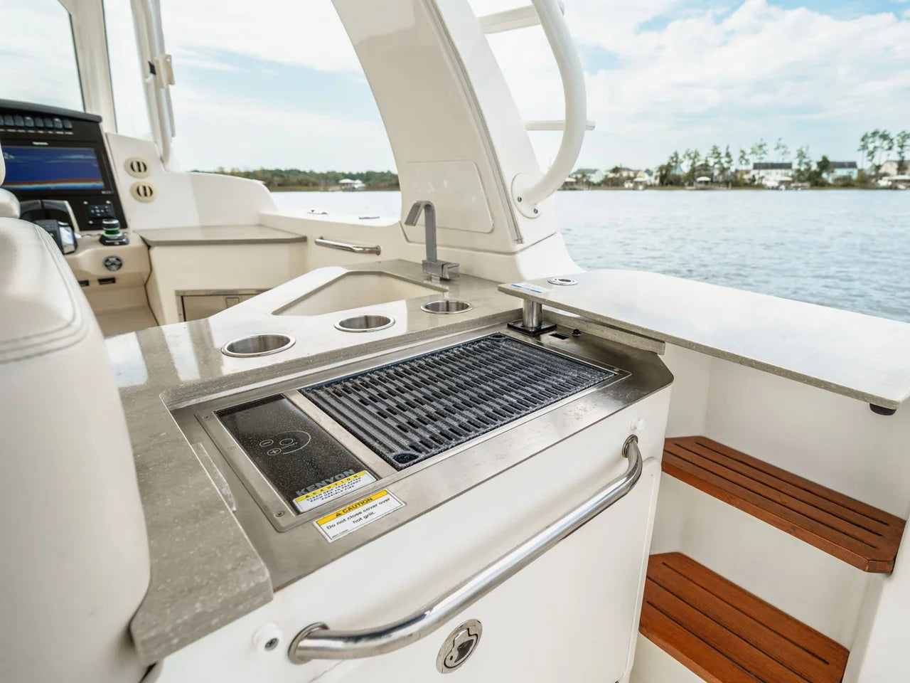 2021 Boston Whaler 350 REALM 35.0 feet, Charleston, SC #12
