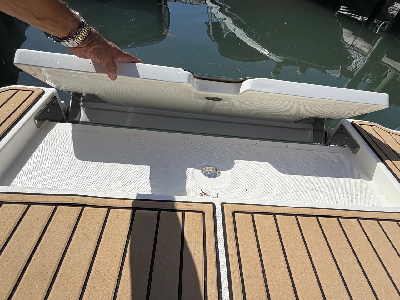 2021 Sea Ray 290 SDX 298.0 feet, Miami, FL #9