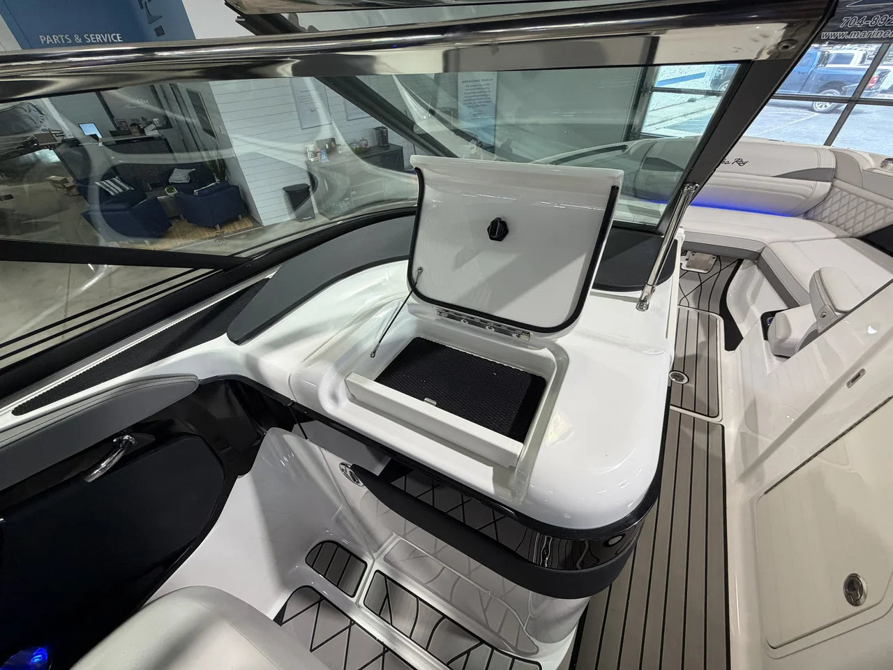 2027 Sea Ray SLX 260 Outboard 26.0 feet, Cornelius, North Carolina #25