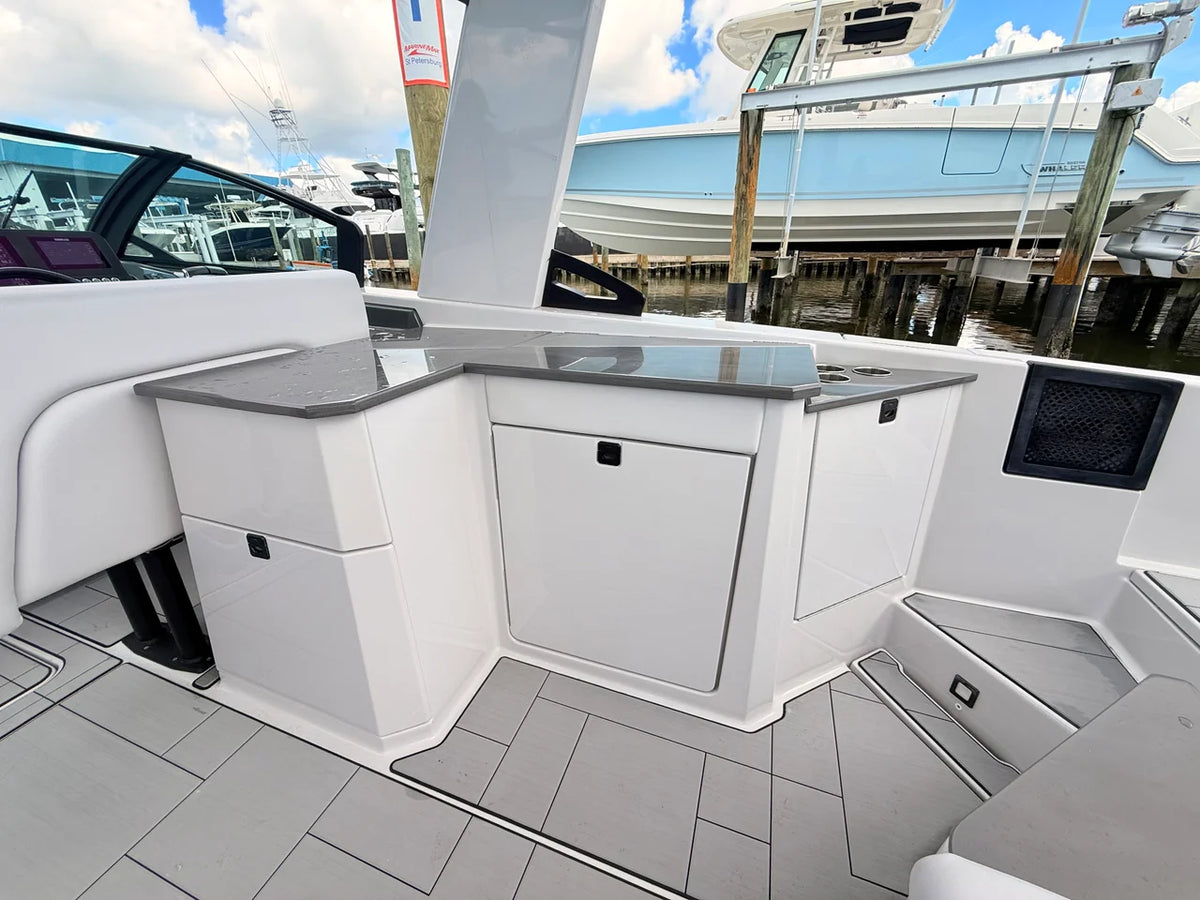2023 Aviara AV32 Outboard 32.0 feet, St Petersburg, FL #34