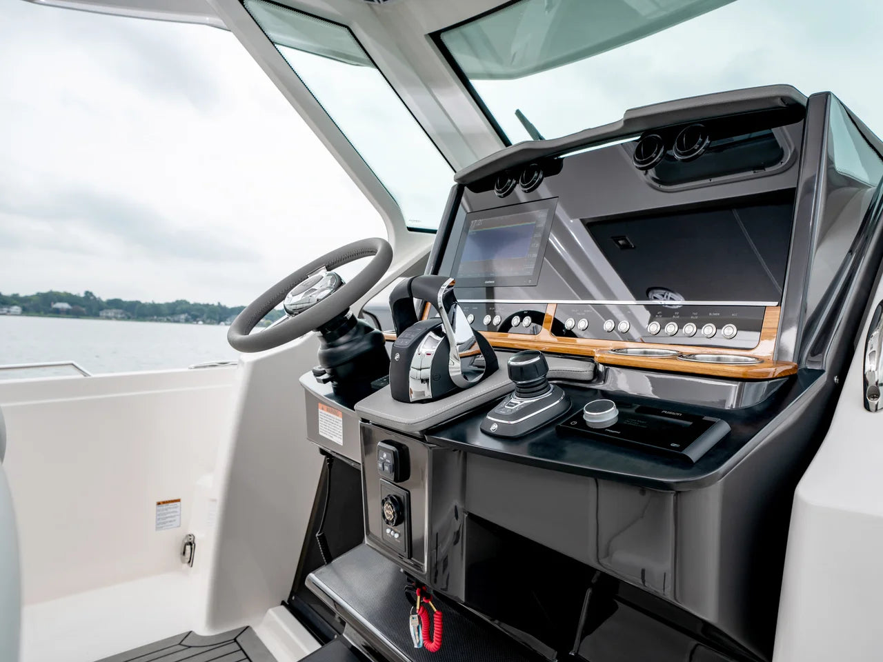 2026 Tiara Yachts 34 LS 34.0 feet, Inuvik, Northwest Territories #5