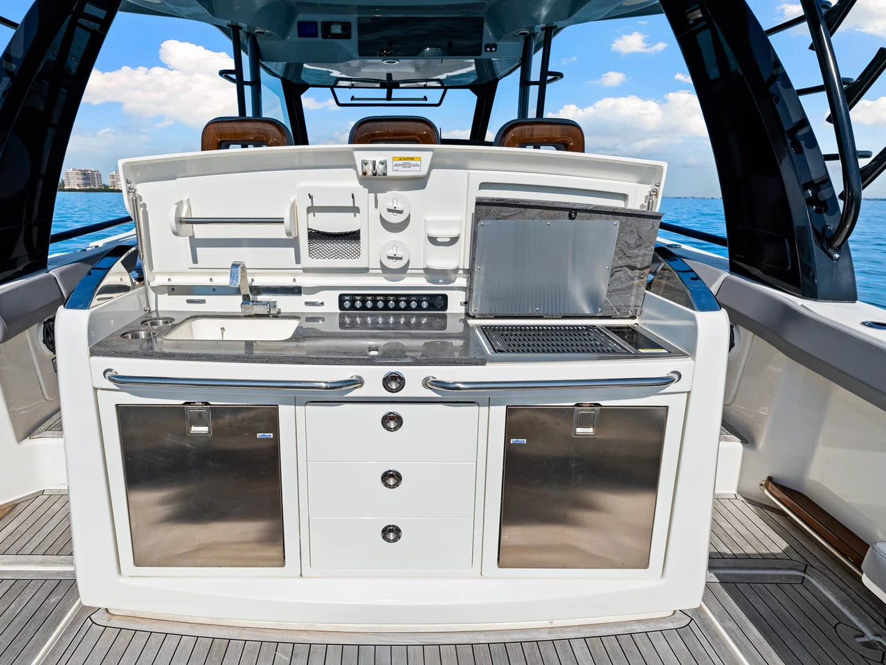 2023 Boston Whaler 420 OUTRAGE 42.0 feet, Fort Myers, FL #64