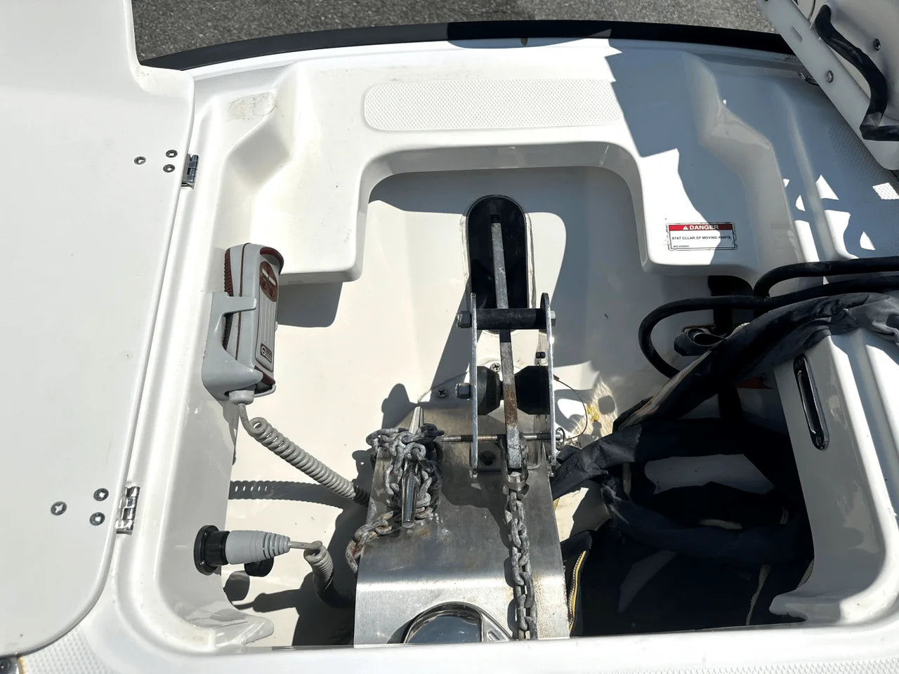 2016 Boston Whaler 270 DAUNTLESS 27.0 feet, Charleston, SC #18