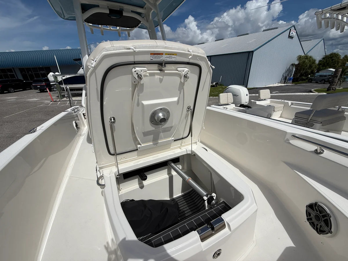 2027 Boston Whaler 220 Dauntless 22.0 feet, Venice, Florida #9
