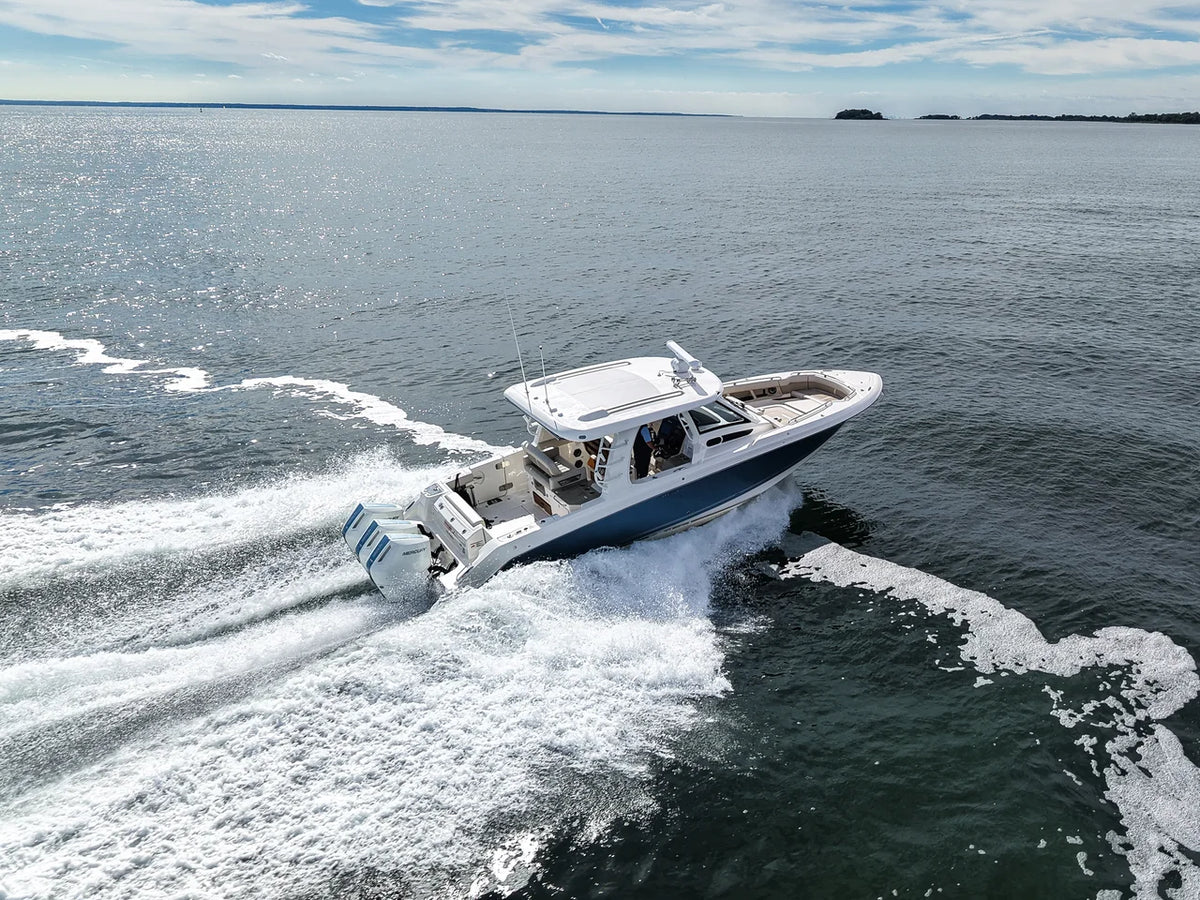 2027 Boston Whaler 350 Realm 35.0 feet, Norwalk, Connecticut #37