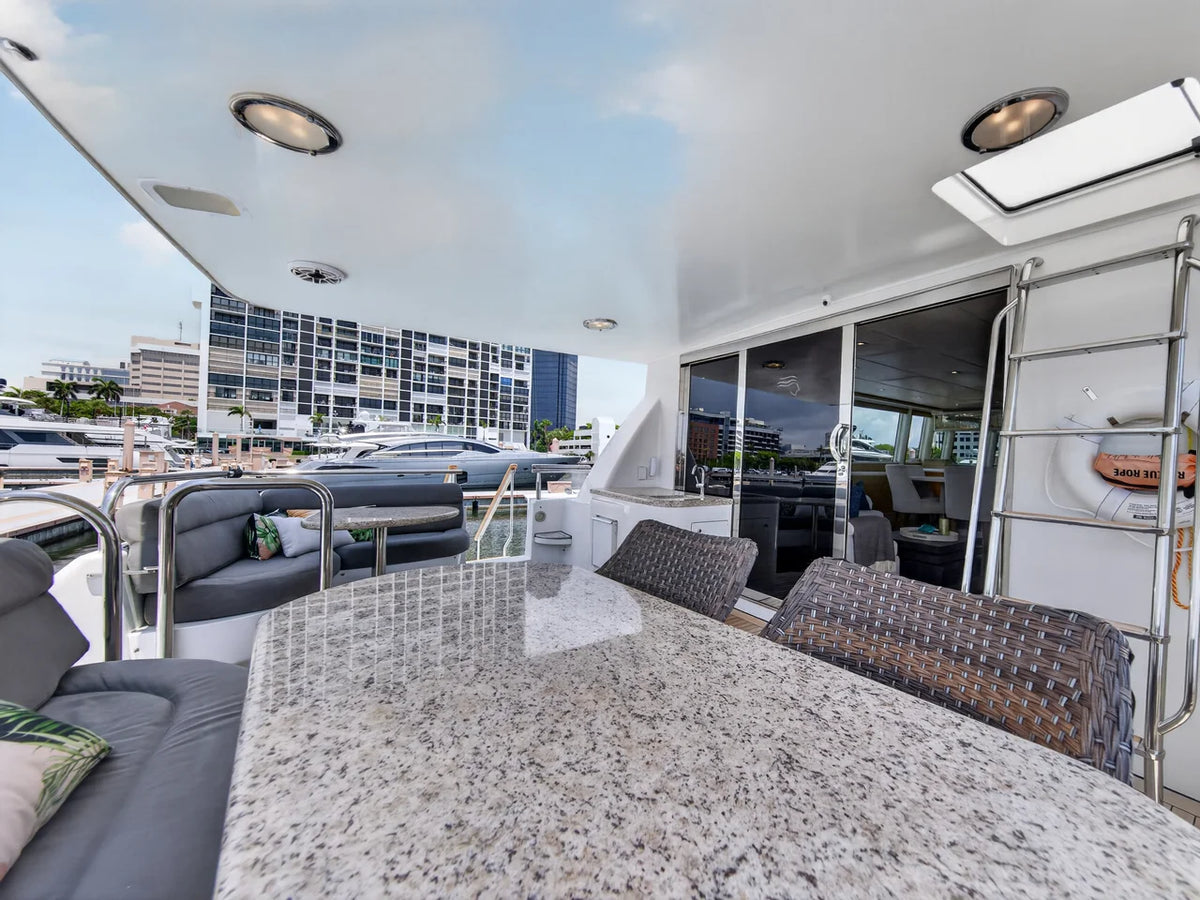2001 Lazzara 80 SL SKYLOUNGE 80.0 feet, West Palm Beach, FL #116