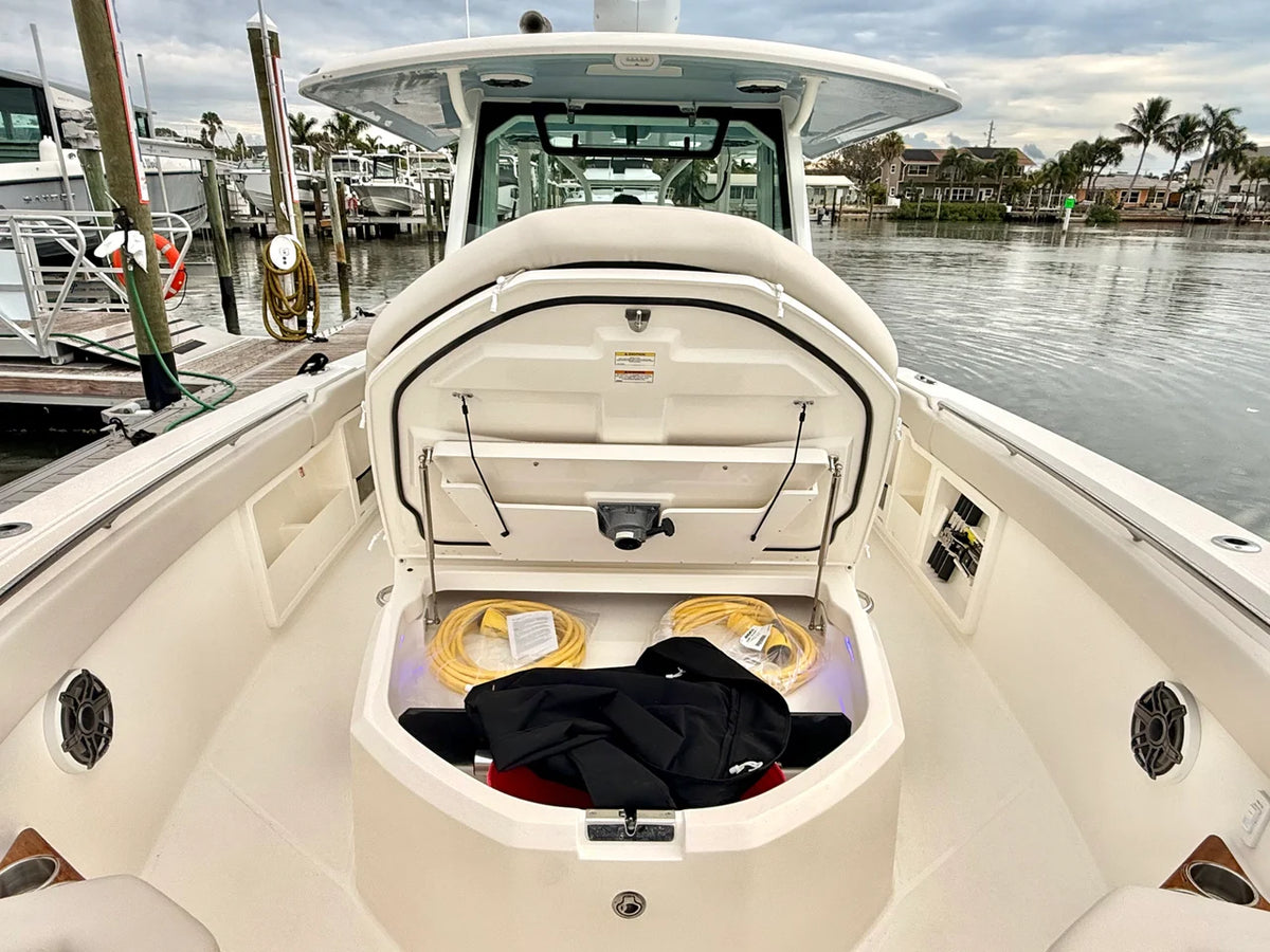 2026 Boston Whaler 360 Outrage 36.0 feet, St Petersburg, FL #38
