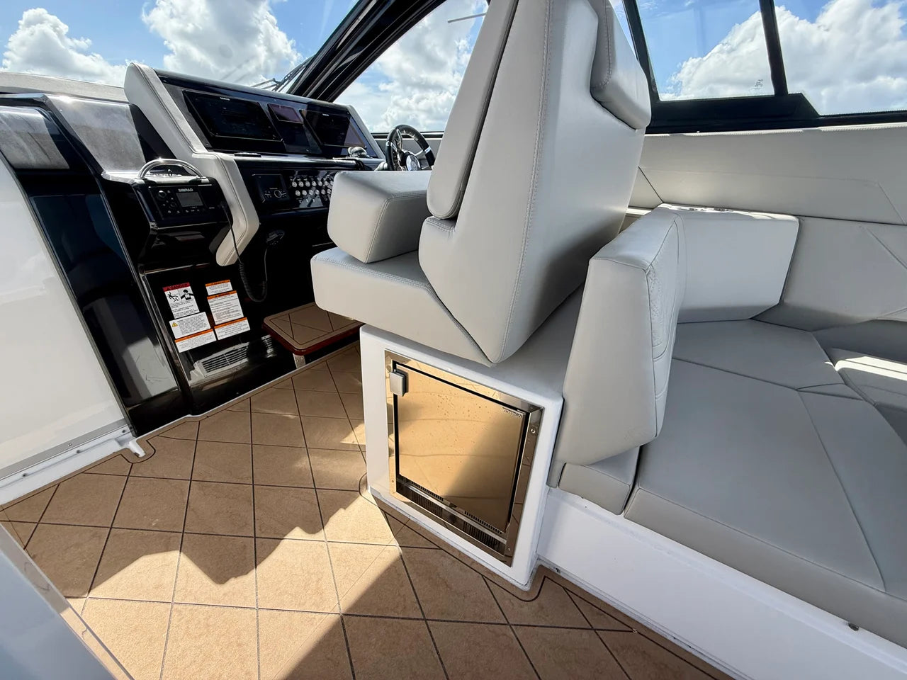 2024 Cruisers Yachts 42 GLS OB 42.0 feet, Fort Myers, FL #33
