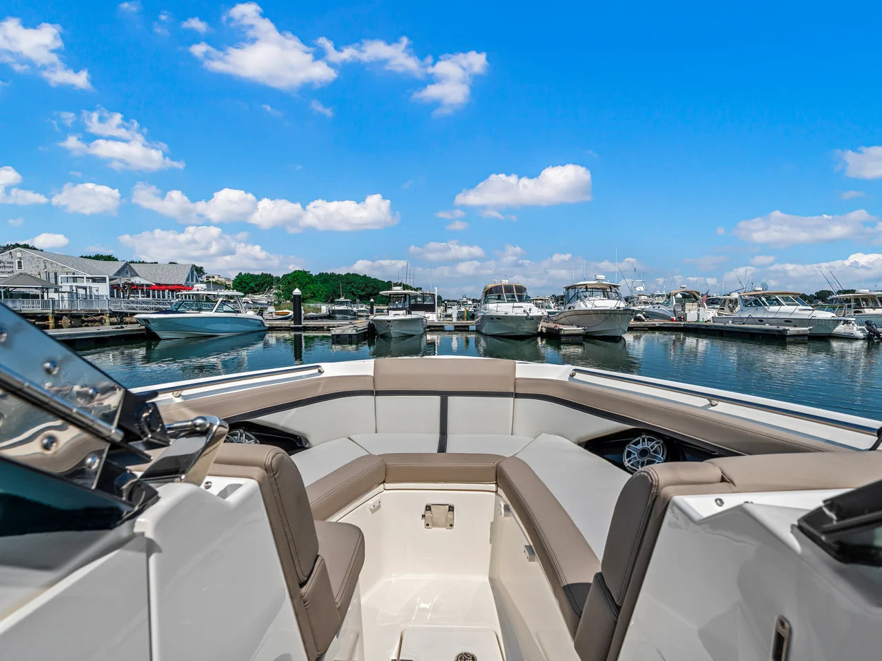 2026 Boston Whaler 330 Vantage 33.0 feet, Quincy, MA #30