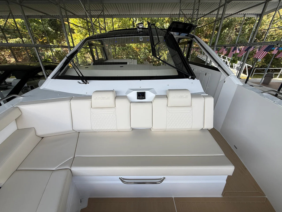 2027 Cruisers Yachts 42 GLS 42.0 feet, Lake Ozark, MO #42