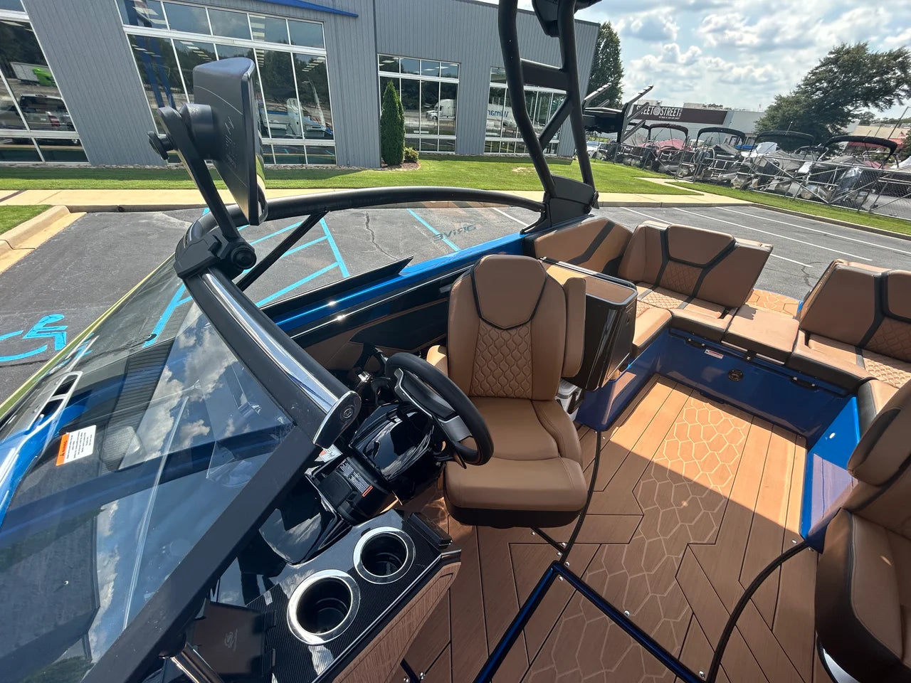 2026 Yamaha 255XD 25.0 feet, Greenville, SC #14