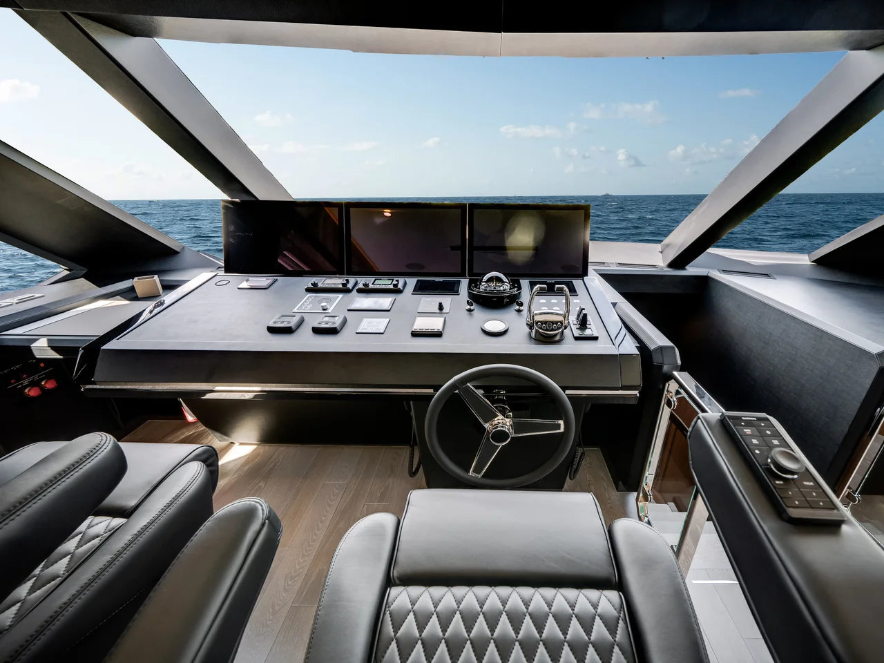 2026 Ocean Alexander 30R 98.0 feet, Pompano Beach, FL #14