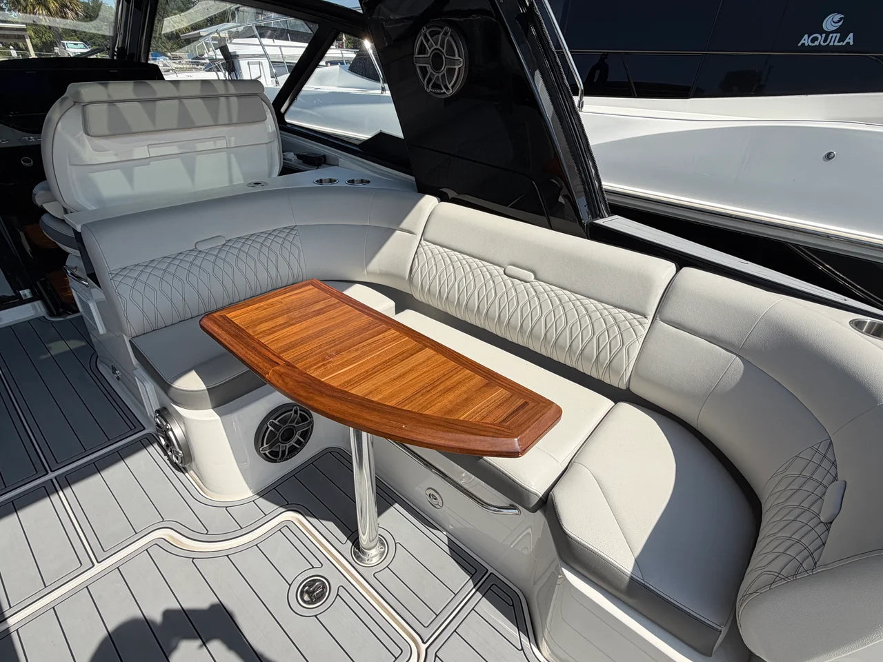 2024 Sea Ray Sundancer 370 Outboard 37.0 feet, Pensacola, Florida #13