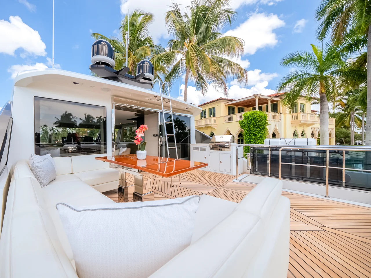 2025 Ocean Alexander 27R 88.0 feet, Fort Lauderdale, FL #91