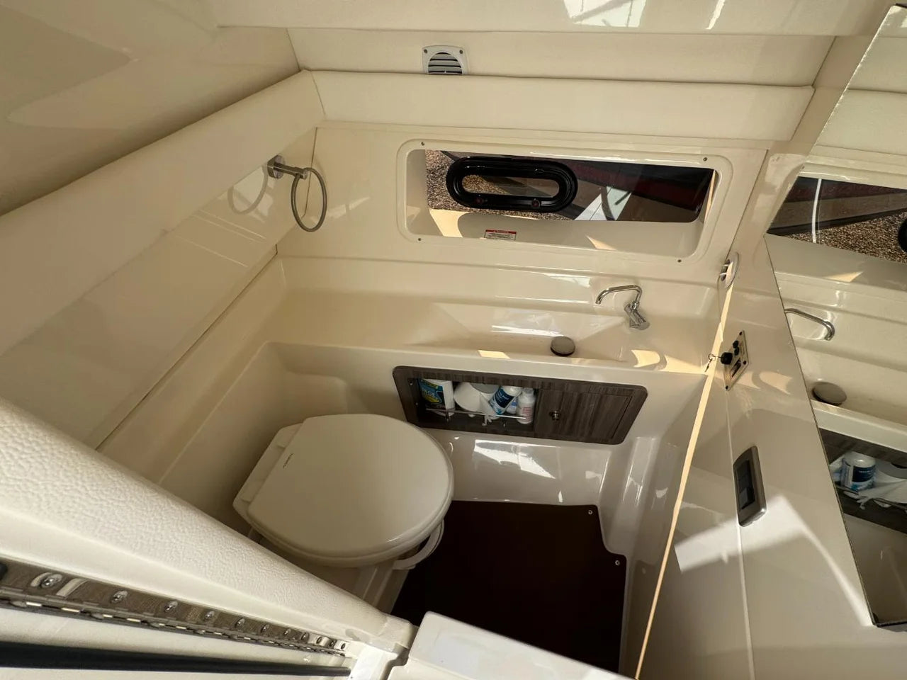 2019 Sea Ray SLX 350 35.0 feet, Clearwater, Florida #40