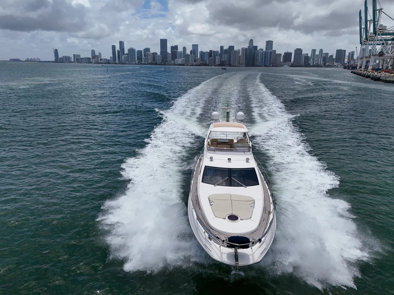 2012 Azimut 64 FLY 64.0 feet, Miami Beach, FL #26