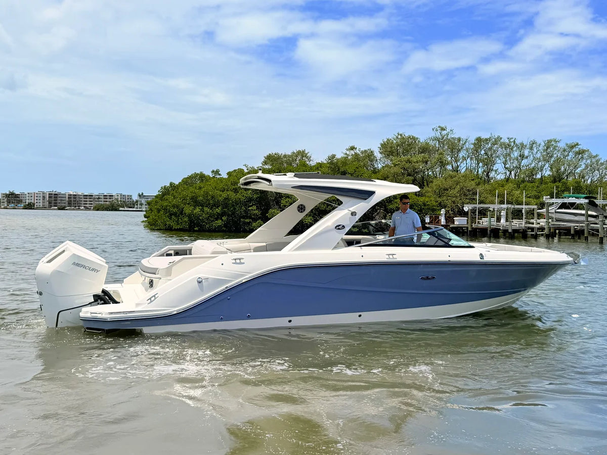 2026 Sea Ray SLX 310 Outboard 31.0 feet, St Petersburg, FL #21