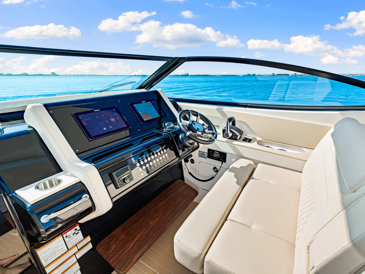2026 Cruisers Yachts 38 GLS Outboard 38.0 feet, St Petersburg, FL #65