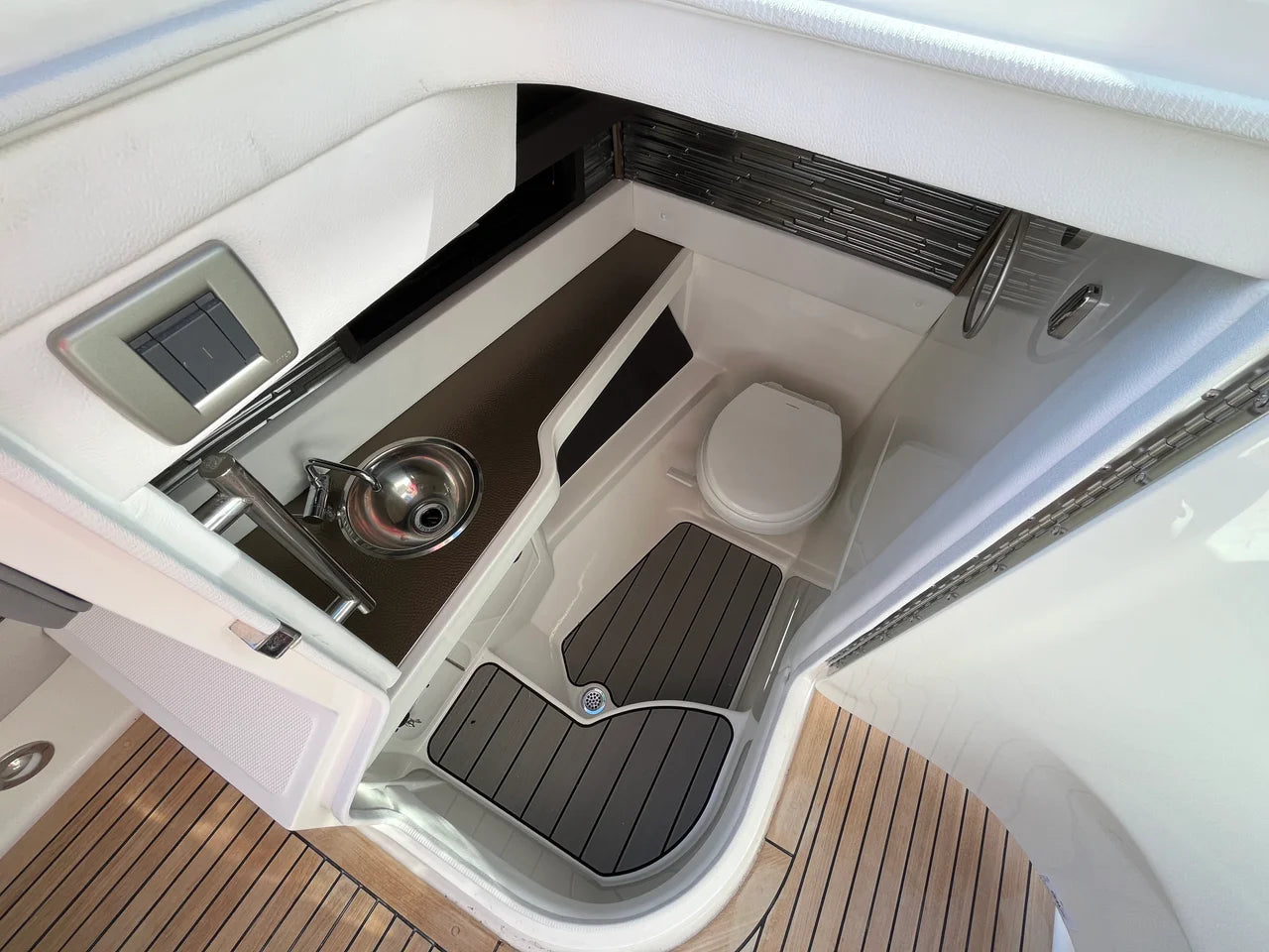 2026 Sea Ray SLX 310 Outboard 31.0 feet, Norwalk, Connecticut #37