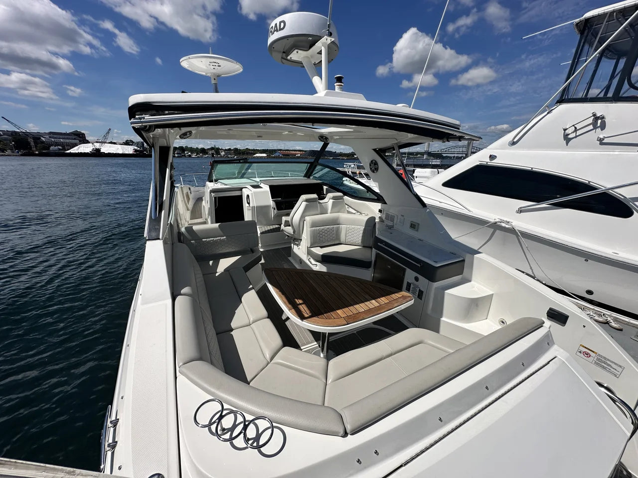 2023 Sea Ray 320 SUNDANCER OB 32.0 feet, Kittery, ME #8