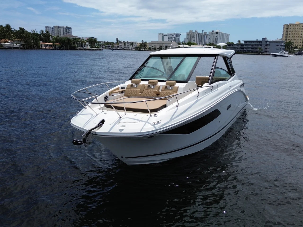 2026 Sea Ray Sundancer 320 Outboard 32.0 feet, Miami, FL #13