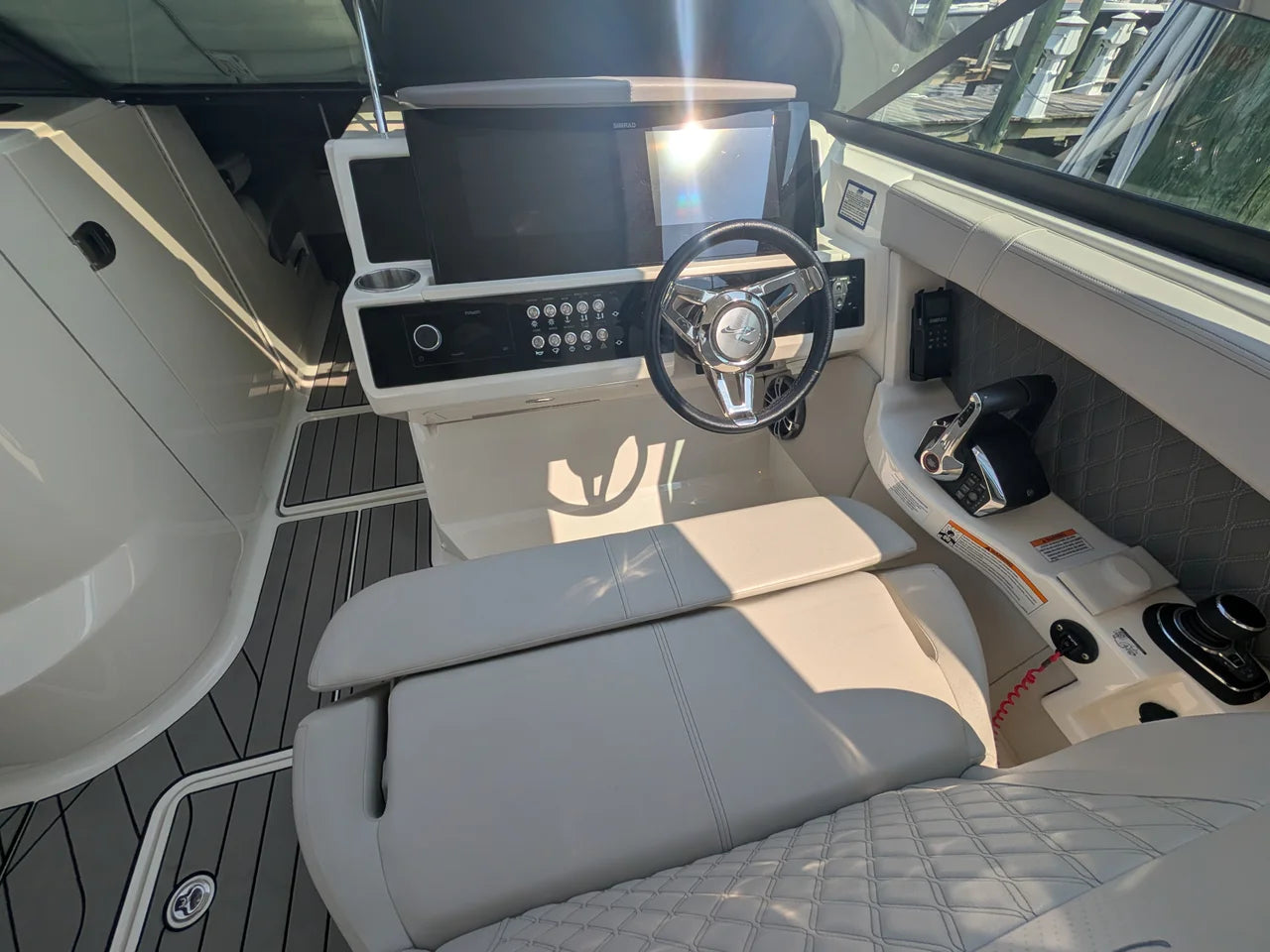 2023 Sea Ray 350 SLX OB 34.0 feet, Grasonville, MD #51