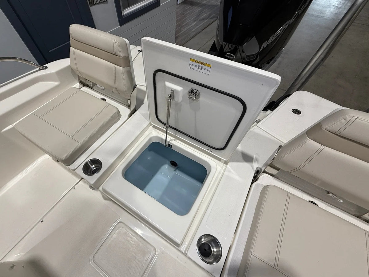2026 Boston Whaler 250 Dauntless 25.0 feet, Cornelius, North Carolina #12