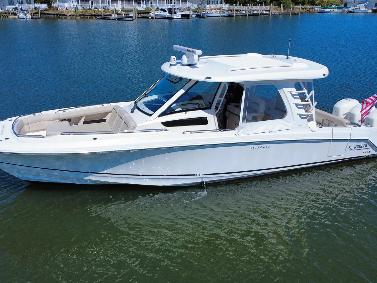 2019 Boston Whaler 350 Realm 35.0 feet, Urbanna, VA #1