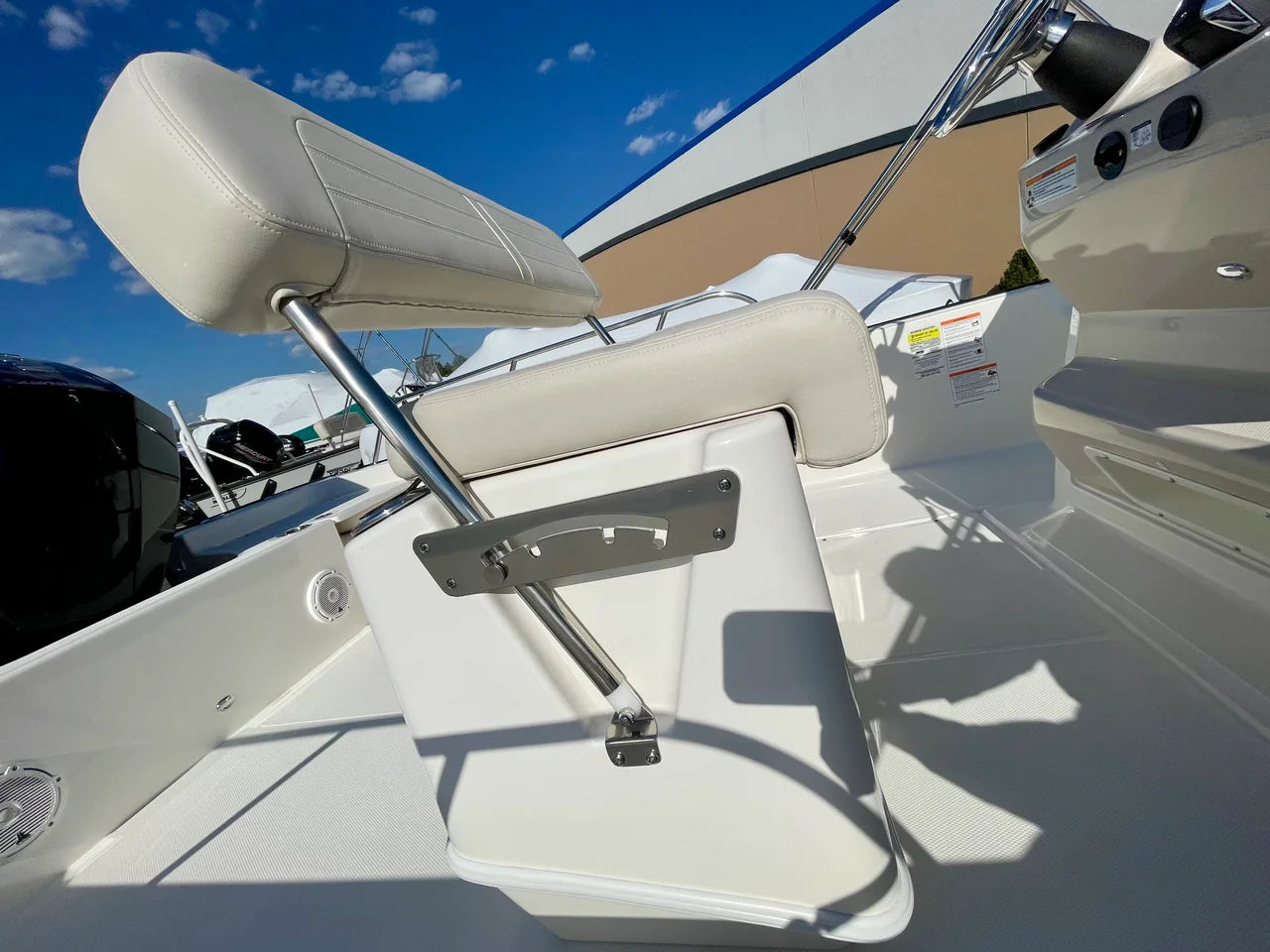 2026 Boston Whaler 210 Montauk 21.0 feet, Danvers, Massachusetts #7