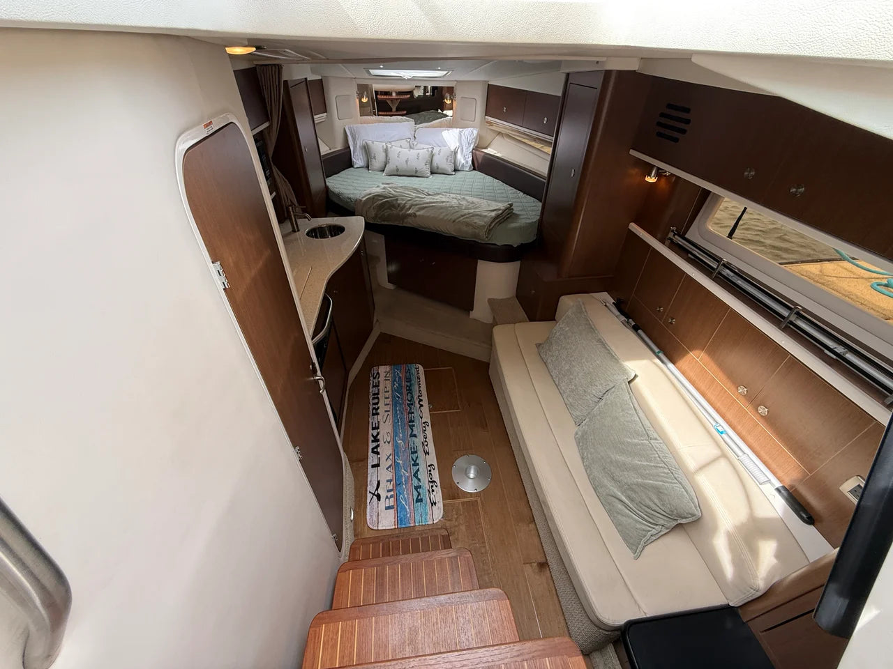 2016 Sea Ray 330 SUNDANCER 33.0 feet, Lake Ozark, MO #65