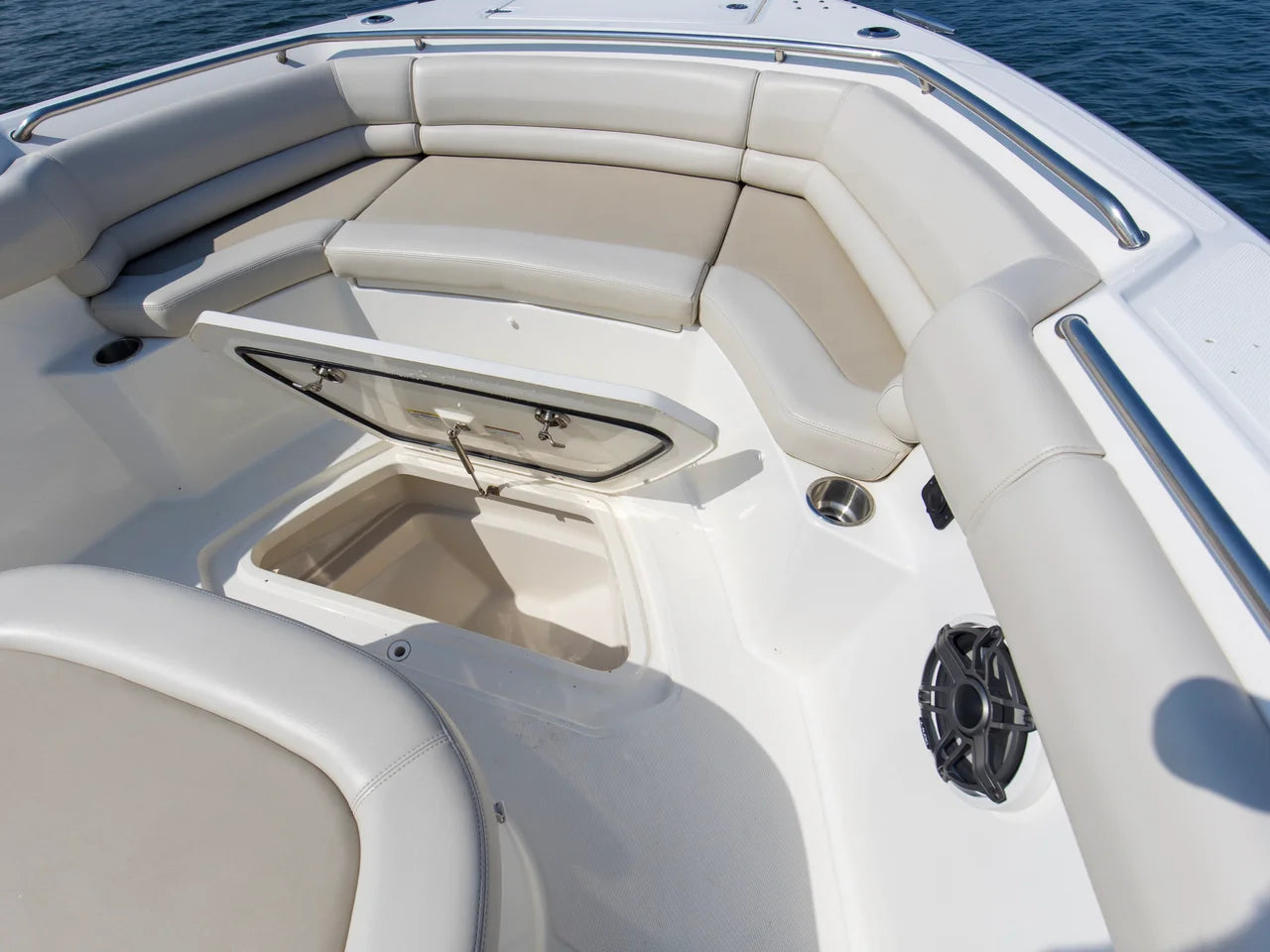 2023 Boston Whaler 330R 33.0 feet, Pensacola, Florida #51