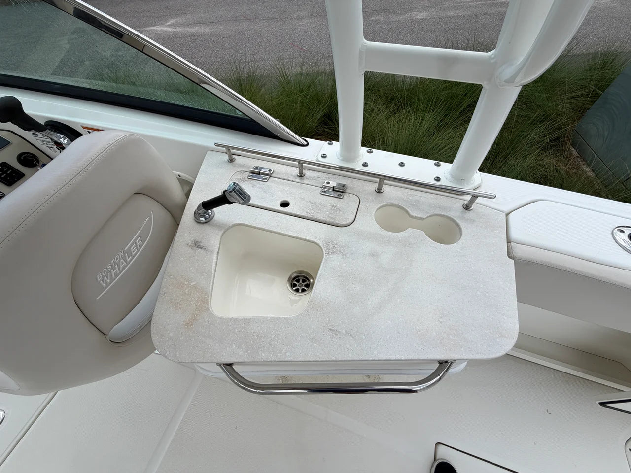 2018 Boston Whaler 230 VANTAGE 23.0 feet, Charleston, SC #10