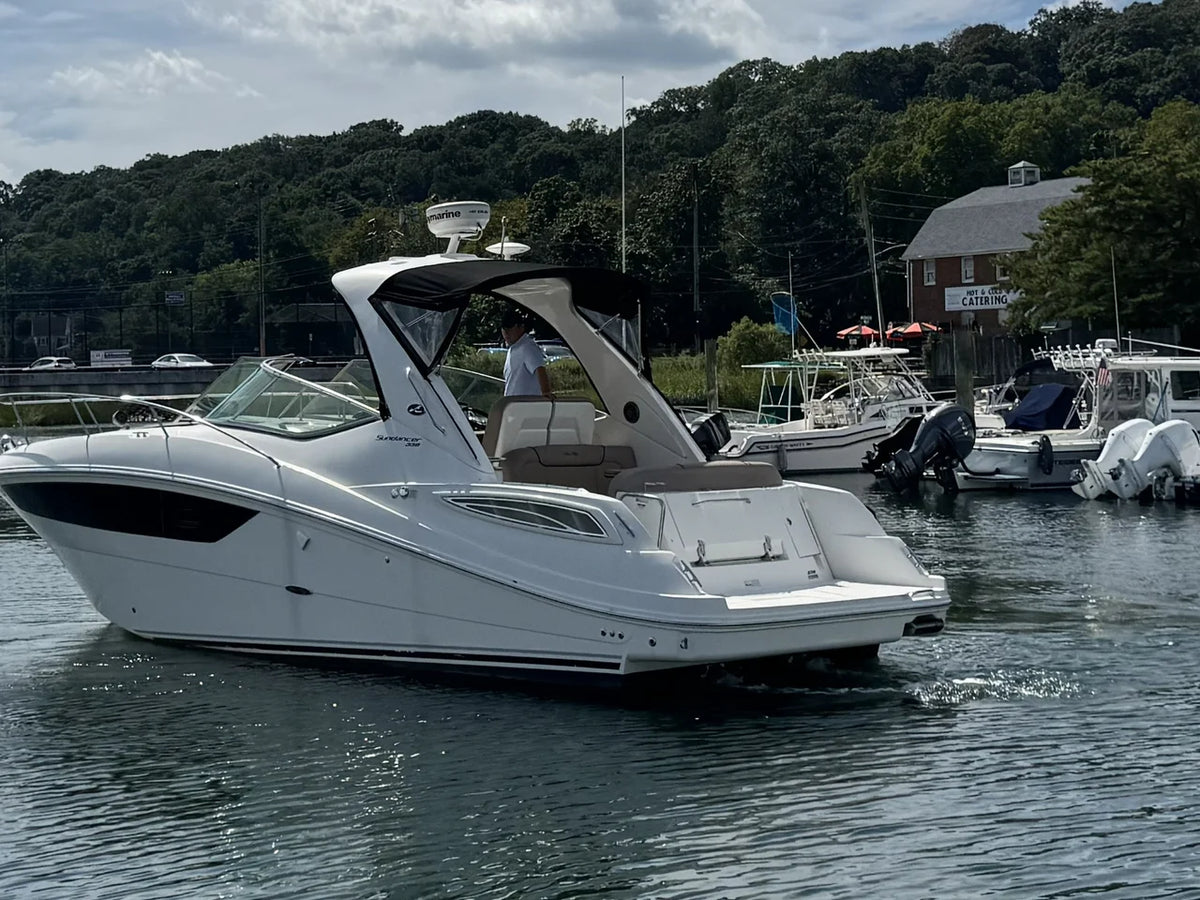2016 Sea Ray 330 Sundancer 33.0 feet, Huntington, NY #3