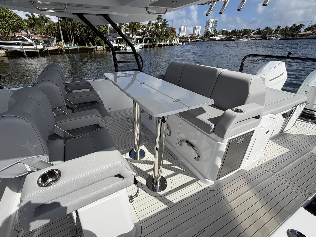 2026 Cruisers Yachts 38 VTR 38.0 feet, Miami, FL #30