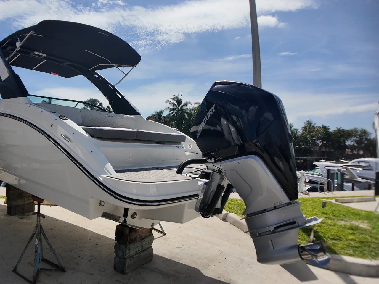 2027 Sea Ray SDX 250 Outboard 25.0 feet, Pompano Beach, Florida #7