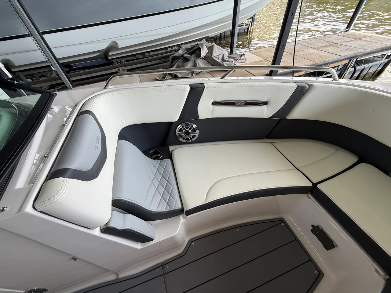 2023 Chaparral 287 SSX 28.0 feet, Lake Ozark, MO #28