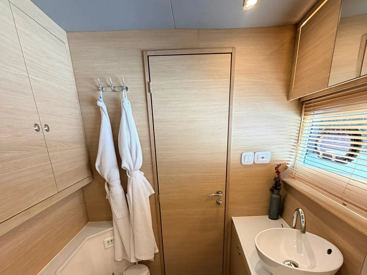 2022 Aquila 54 Yacht 54.0 feet, Clearwater, Florida #29