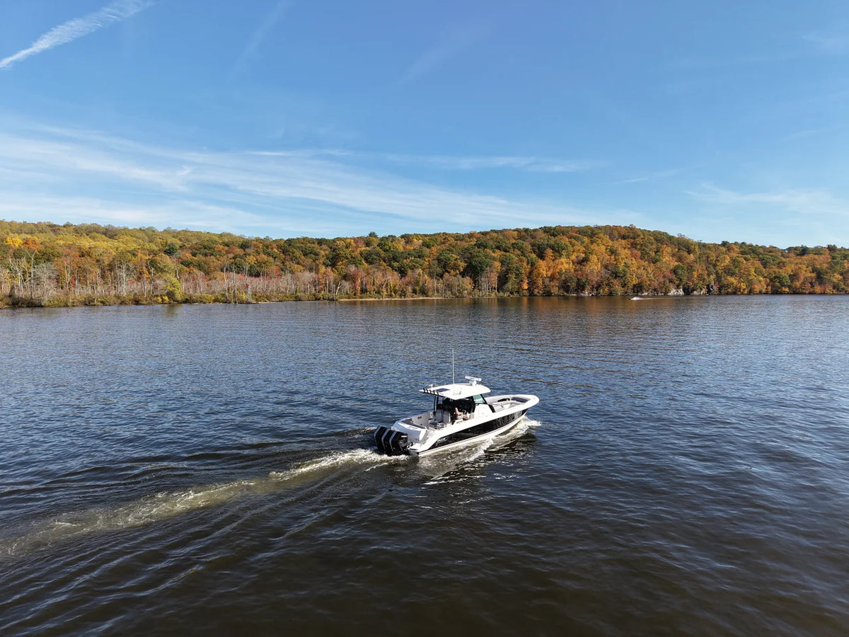 2026 Boston Whaler 360 Outrage 36.0 feet, Westbrook, Connecticut #6