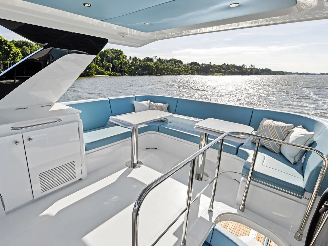2026 Cruisers Yachts 50 FLY 50.0 feet, Inuvik, Northwest Territories #39