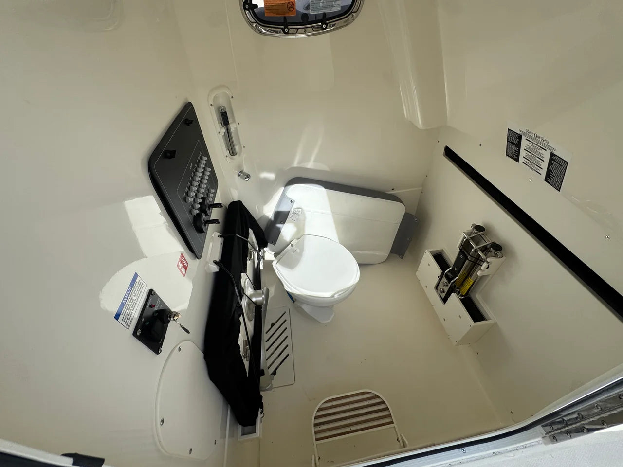2026 Boston Whaler 280 Outrage 28.0 feet, Cocoa, Florida #15