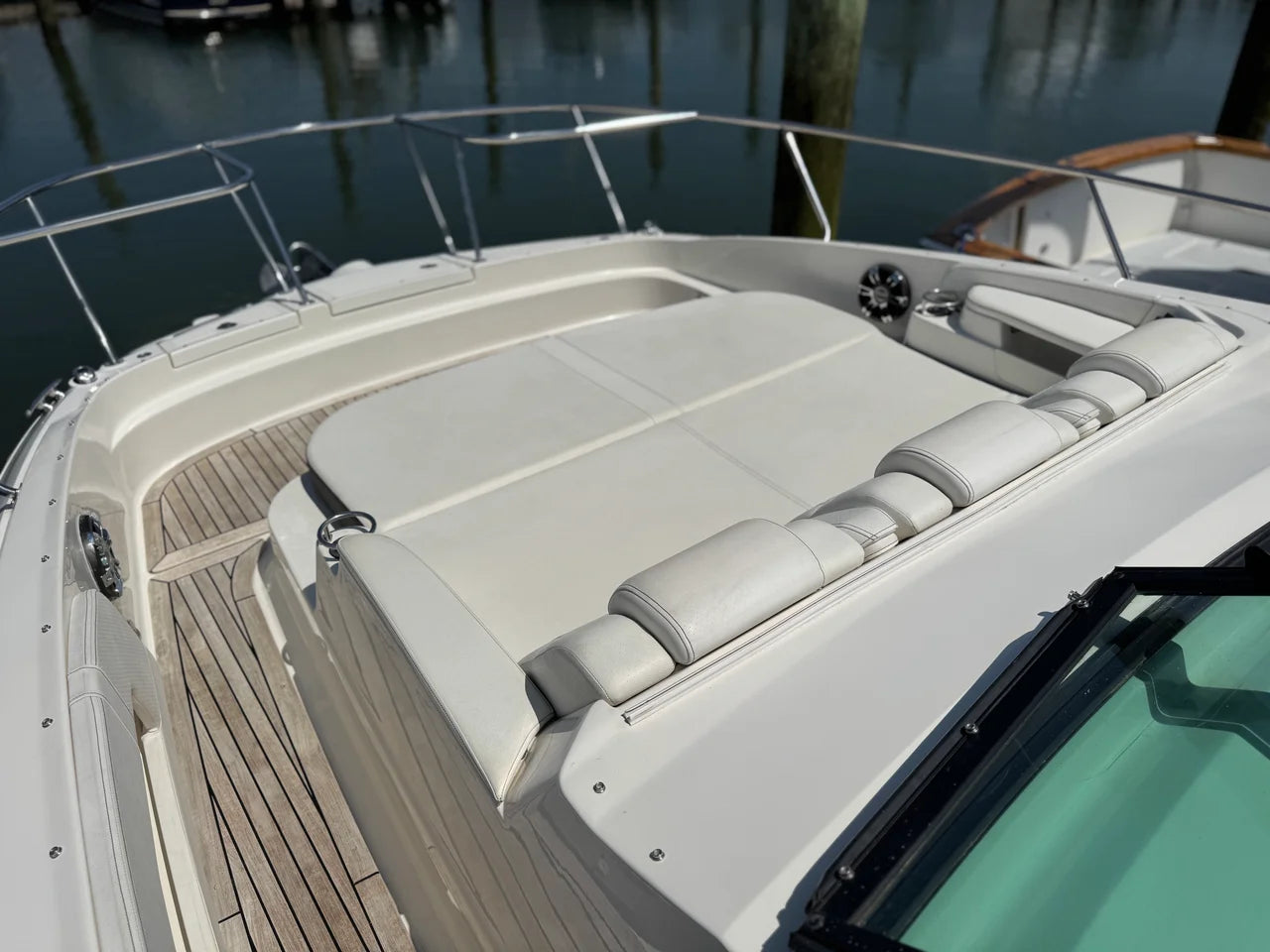 2019 Sea Ray 320 SUNDANCER 32.0 feet, Norwalk, CT #42