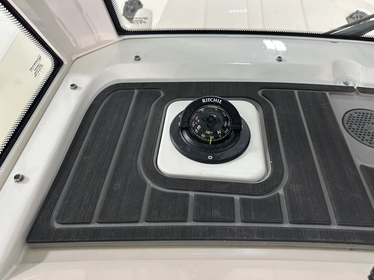 2026 Boston Whaler 280 Dauntless 28.0 feet, Nisswa, Minnesota #52