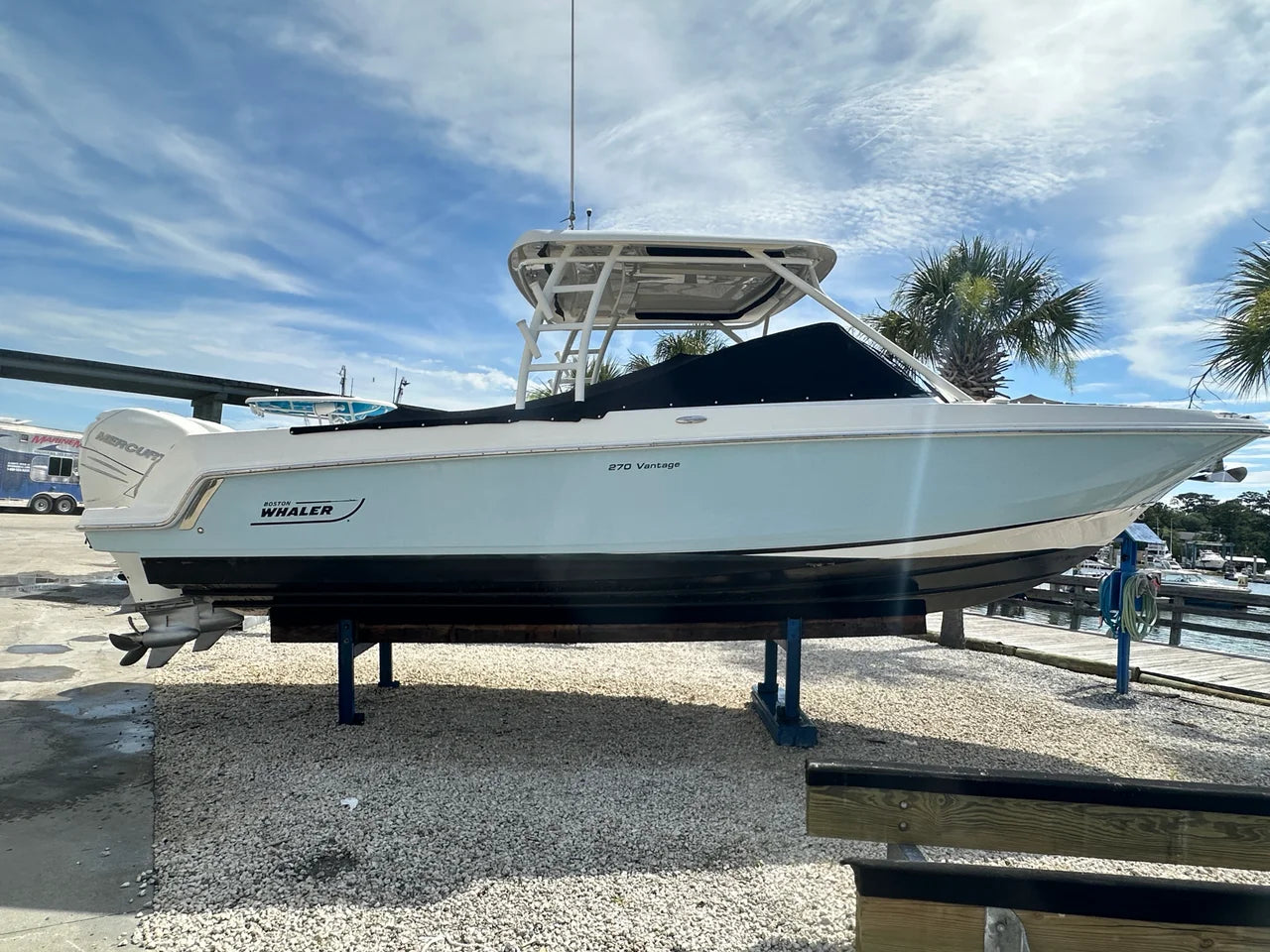 2017 Boston Whaler 270 VANTAGE 28.0 feet, Thunderbolt, GA #1