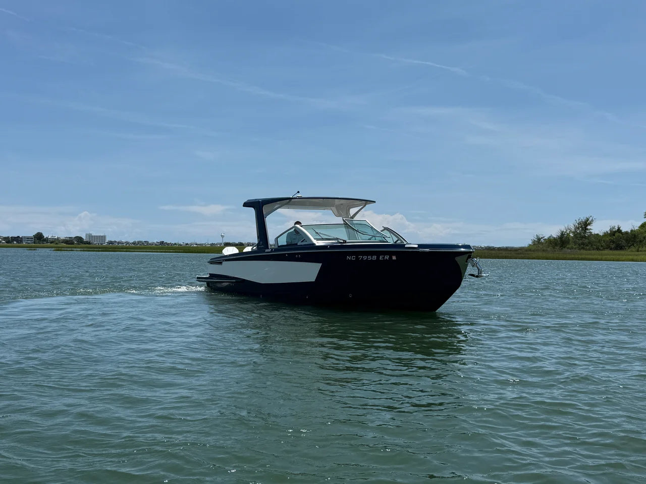 2021 Aviara AV32 Outboard 32.0 feet, Wrightsville Beach, North Carolina #5