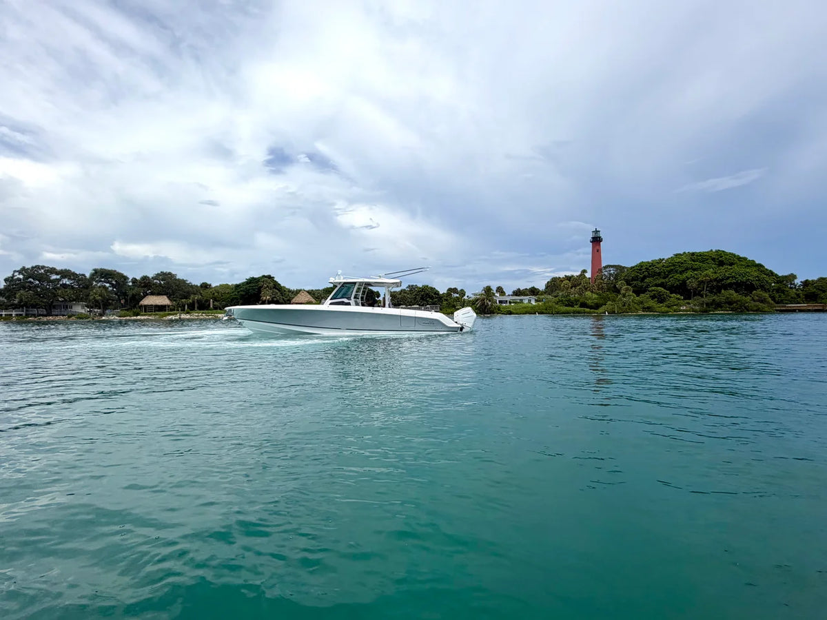 2026 Boston Whaler 380 Outrage 38.0 feet, Jupiter, Florida #1