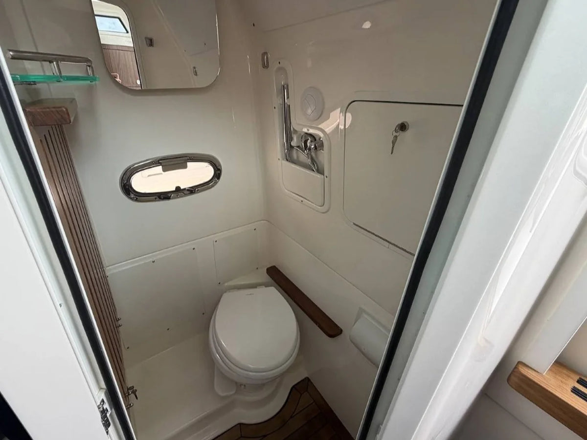 2027 Boston Whaler 380 Outrage 38.0 feet, Pompano Beach, Florida #44