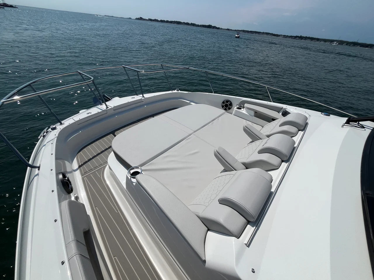 2026 Sea Ray Sundancer 320 Outboard 32.0 feet, Westbrook, Connecticut #32
